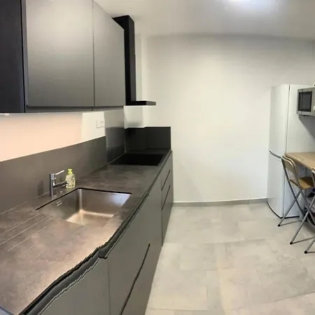 Appartement Résidence Mistral - 6 Couchages à 100m De La à Six Fours Les Plages Mae-8864